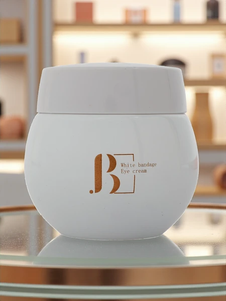 Luxelux White Bandage Hydratační oční krém s retinolem