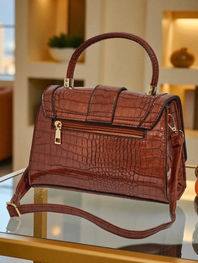 Лакована маленька жіноча сумочка з еко-шкіри Lunaya