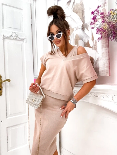 Royalfashion Dámský set s topem, který odhaluje a šaty po kolena