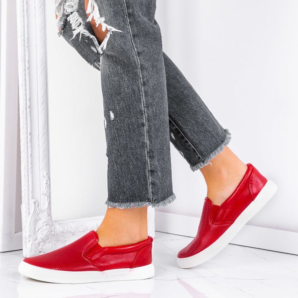 Czerwone tenisówki ażurowe Morgan - Obuwie