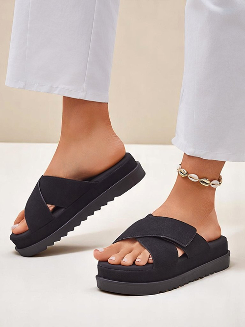 Royalfashion Жіночі босоніжки на плоскому ходу Evre