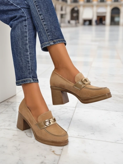 Dámské Loafers Perseida – světle hnědé semišové na sloupku elegantní