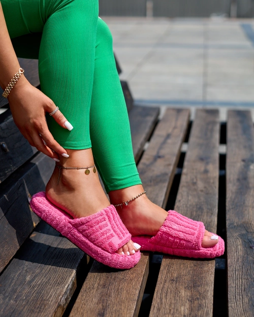 Жіночі шльопанці з тканини Royalfashion Pink Tylles