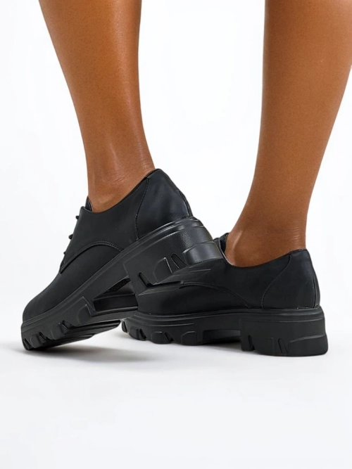 Жіноче взуття Royalfashion на товстій підошві Gofey