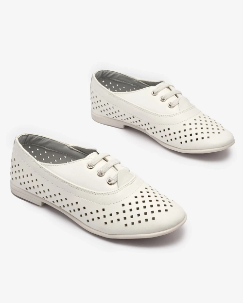 Білі дитячі ажурні мокасини Janno- Footwear
