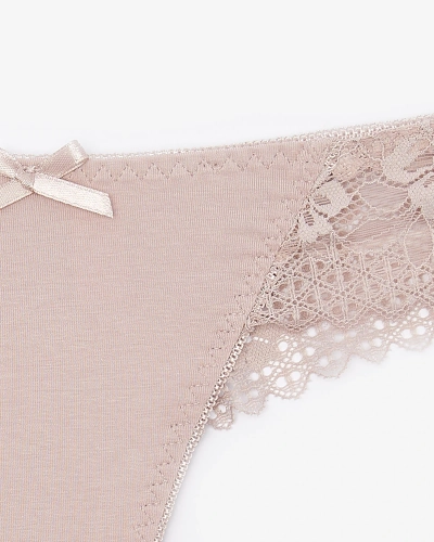 Světle hnědé bavlněné dámské kalhotky tanga s krajkou - spodní prádlo