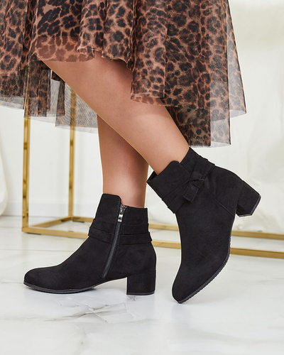 Royalfashion Černé dámské nízké kozačky na jehlovém podpatku Referra