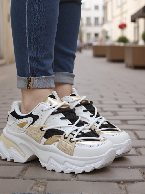 Royalfashion Жіночі кросівки Semio