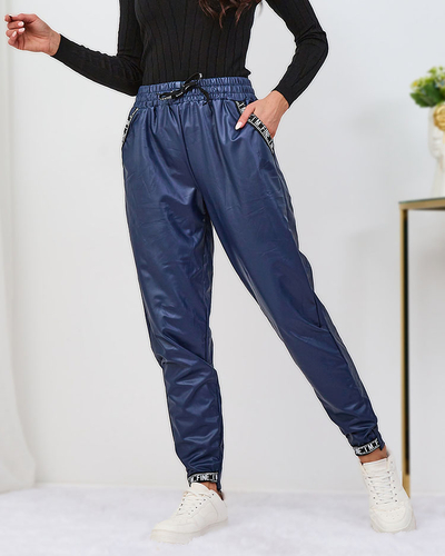 Royalfashion Вільні жіночі штани з екошкіри темно-синього кольору