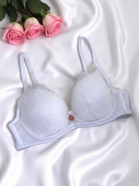 Royalfashion Dámská podprsenka push-up s krajkou Romance Push-Up