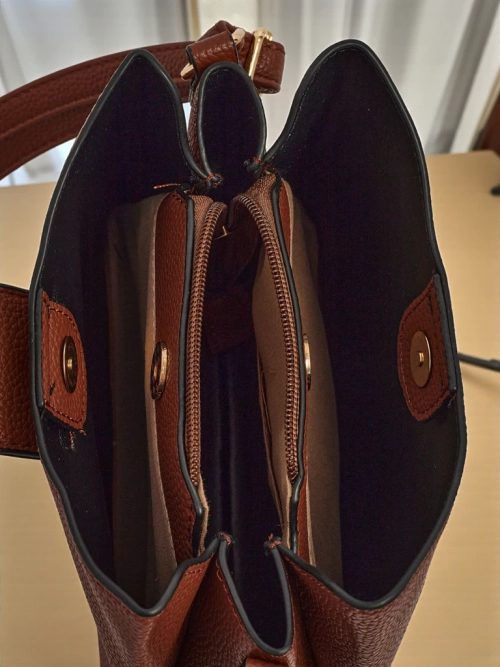 Маленька жіноча сумочка з екошкіри Narias