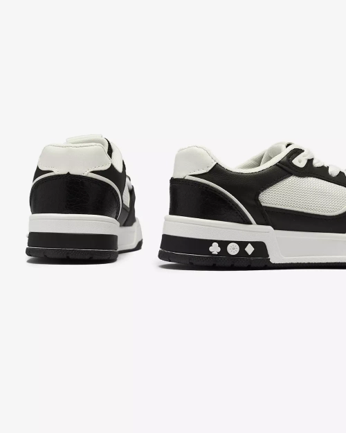 Жіночі спортивні кросівки біло-чорного кольору Xirrat- Footwear