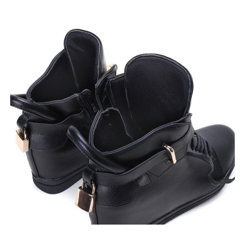 Чорні кросівки на закритих клинах Sinnea - Взуття