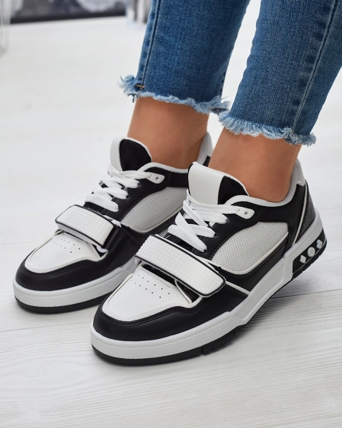 Жіночі спортивні кросівки біло-чорного кольору Xirrat- Footwear