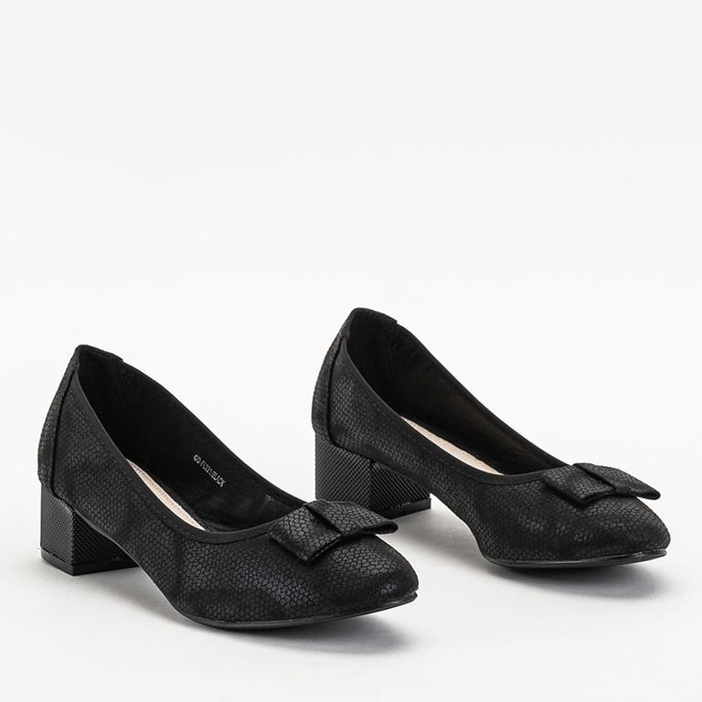 Černé dámské lodičky s ražbou Vetina a mašlí - Boty