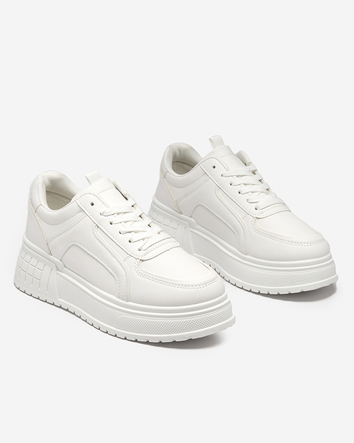 Білі жіночі кросівки на платформі Cerecha