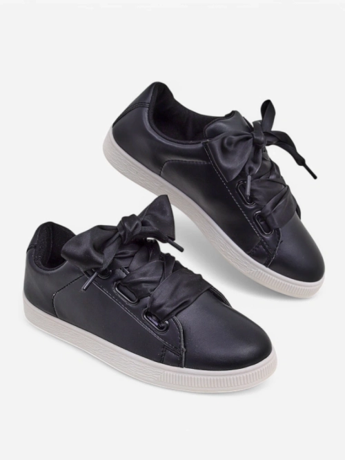 Royalfashion Жіноча кросівка з еко-шкіри з декоративними шнурками Etti