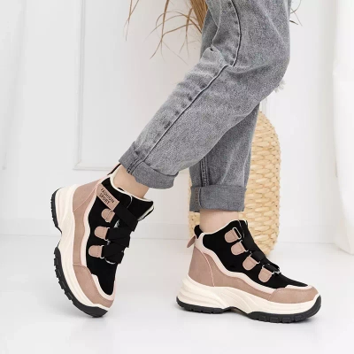 OUTLET Filippa růžové zateplené dámské sportovní boty - Obuv