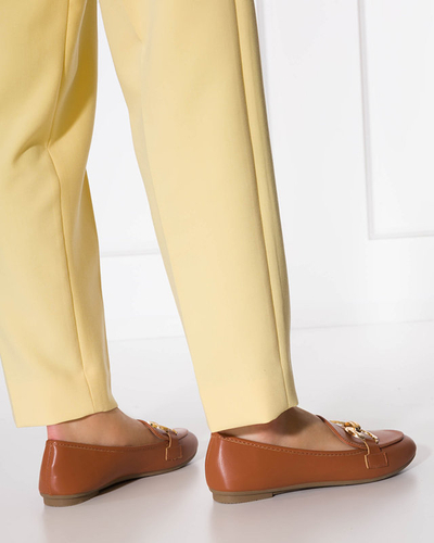 OUTLET Коричневі жіночі мокасини з декором Pyolens - Взуття