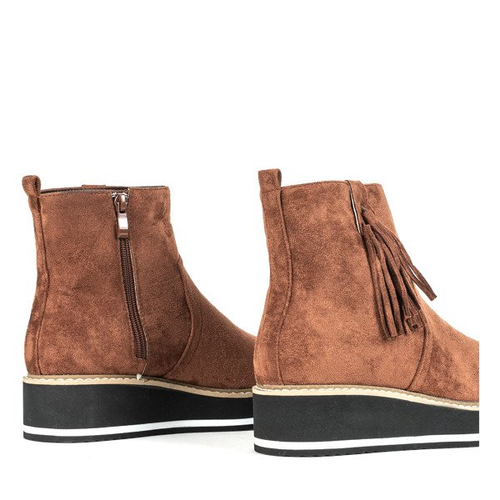 Утеплені коричневі черевики на платформі Peliel - Взуття