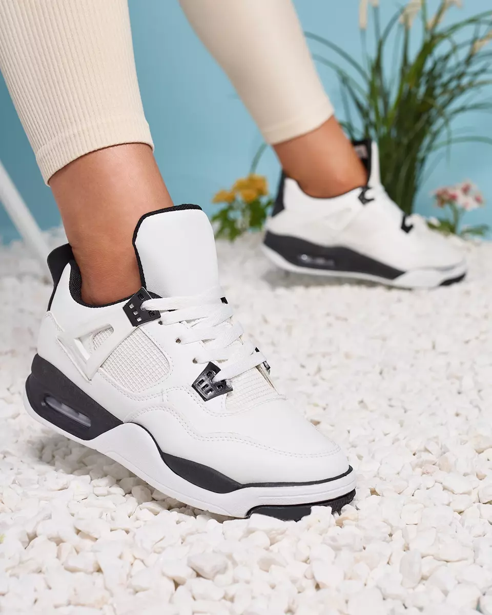 Білі жіночі спортивні кросівки Evoile- Footwear