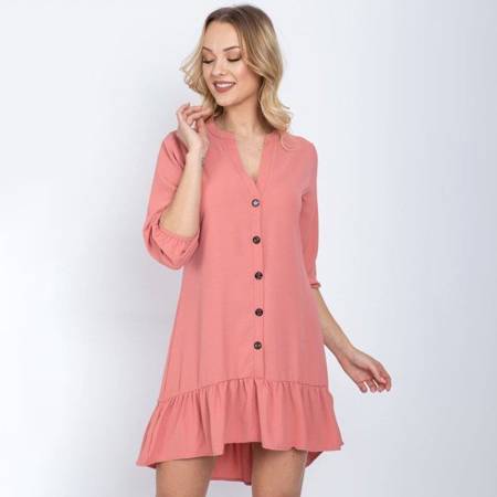 Рожева сукня з оборками