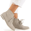Черевики світло-сірого кольору на плоских підборах Натанія - Взуття