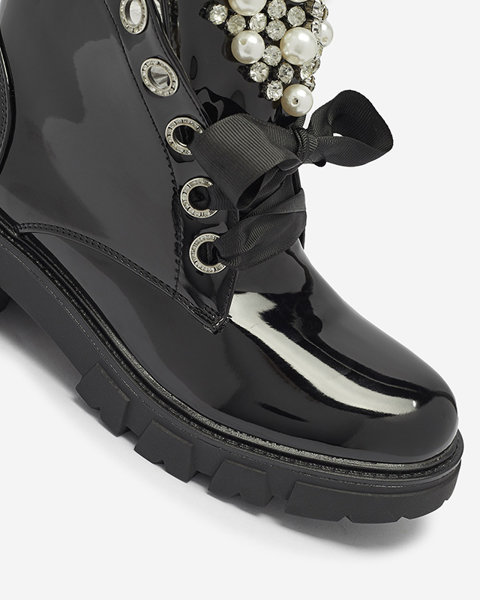 Черевики жіночі лаковані чорного кольору Oselfo- Footwear