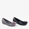 Чорні туфлі з меліси з декоративними квітами Mirillia - Взуття 1