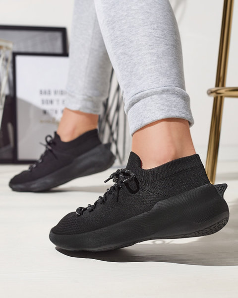 Чорні жіночі сліпони на шнурівці Oteva - Взуття