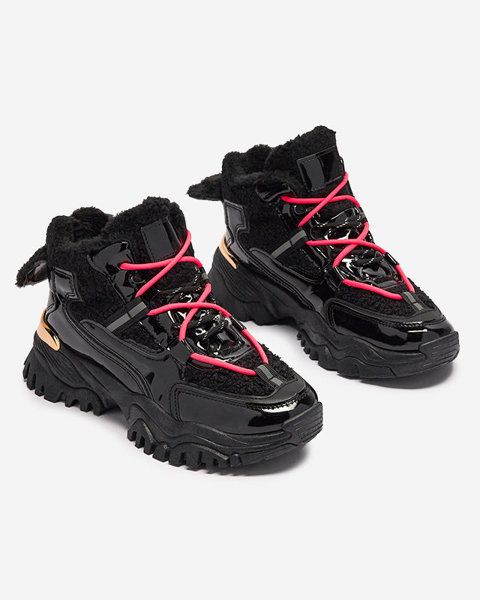 Чорні жіночі утеплені спортивні кросівки на рожевих шнурках Timose - Взуття