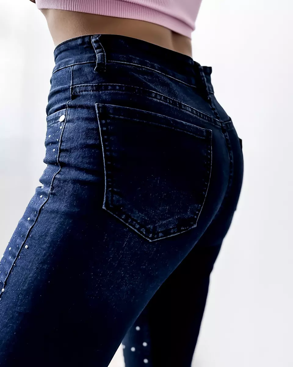 Темно-сині жіночі джинсові шорти 3/4 з цирконами - Одяг