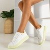 Жіноче біле спортивне взуття із зеленими вставками Gulio - Взуття