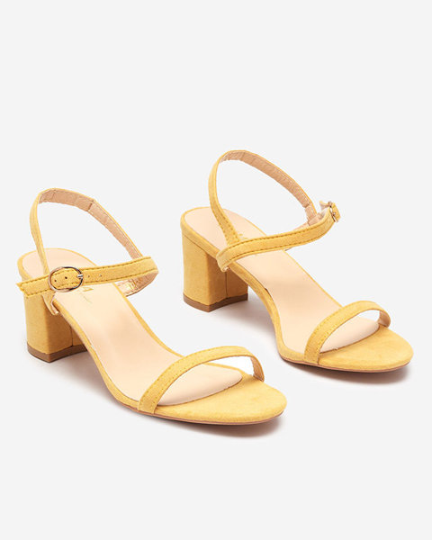 Жіночі босоніжки на стовпі жовтого кольору Usopi - Взуття