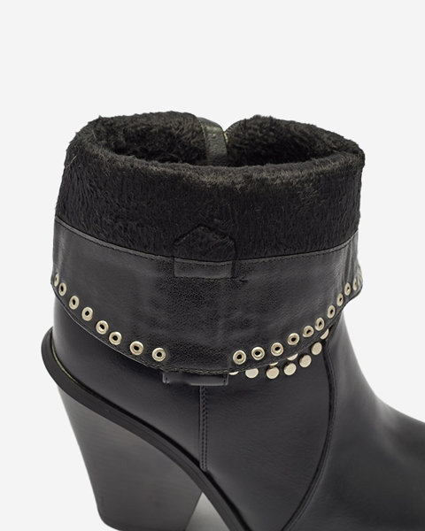 Жіночі чорні чоботи ковбойки на стійці зі сріблястими стразами Daksiti - Взуття