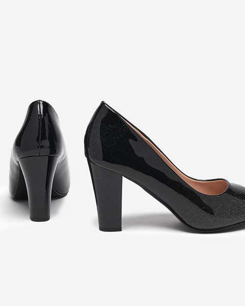 Жіночі чорні лаковані туфлі з блискітками Zurila - Туфлі