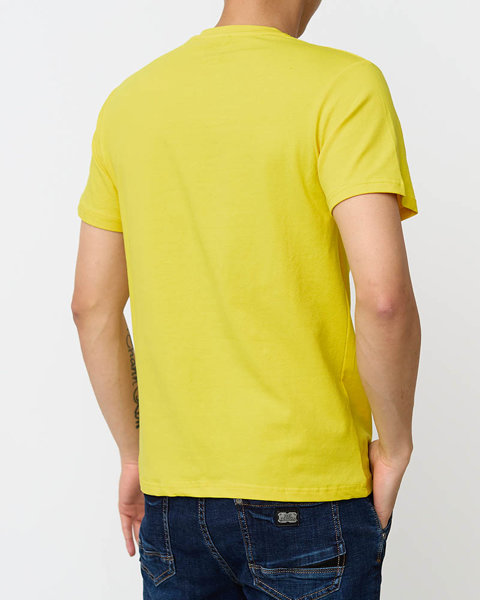 Жовта чоловіча футболка з принтом - Одяг
